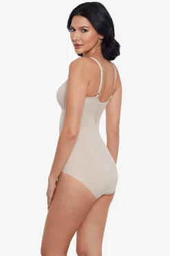 Vrouwen Miraclesuit Taillevormer|Doorschijnend X-Firm Hemdje Met Beugel